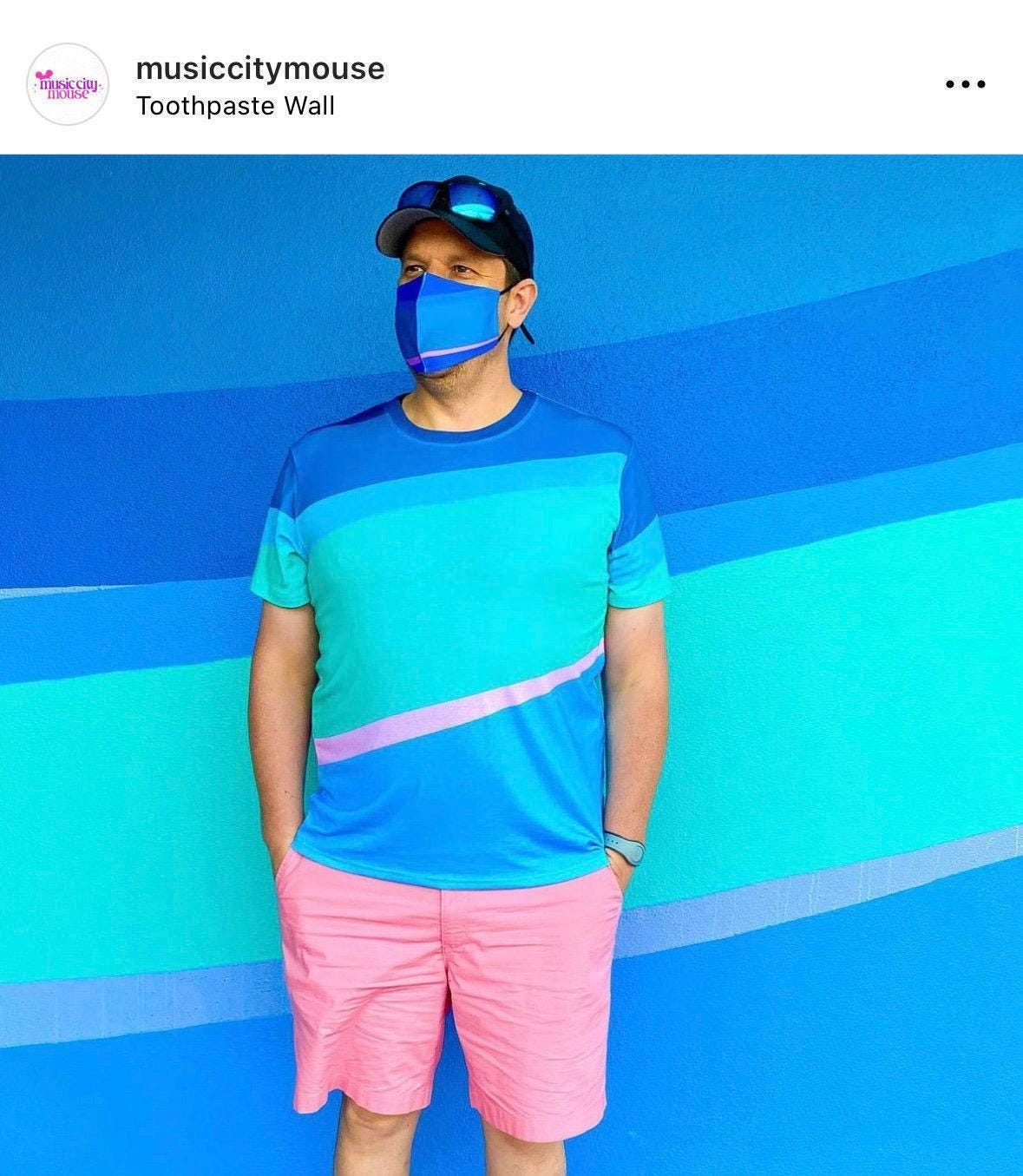 Men's Toothpaste Wall Inspired Short Sleeve Shirt