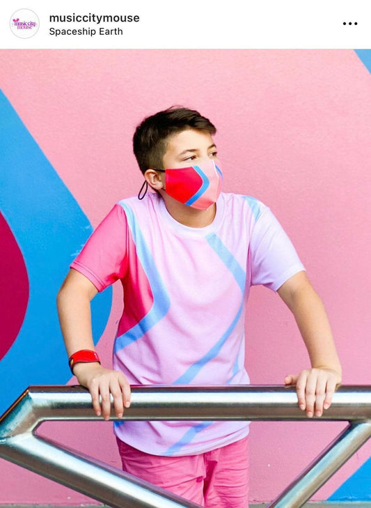 Men's Bubblegum Wall Inspired Short Sleeve Shirt