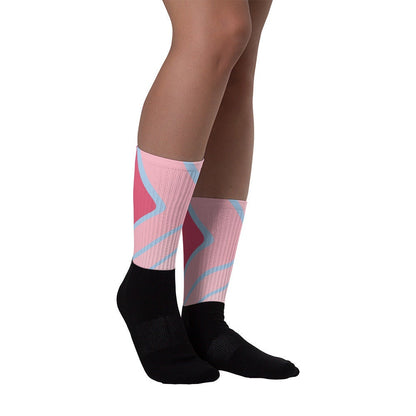 Bubblegum Wall Inspired Socks