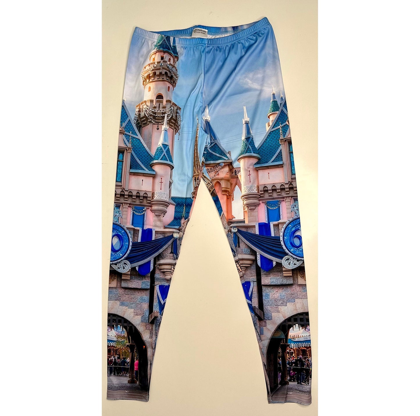 READY-to-SHIP [Flaw XL] Sleeping Beauty Castle Inspired Leggings