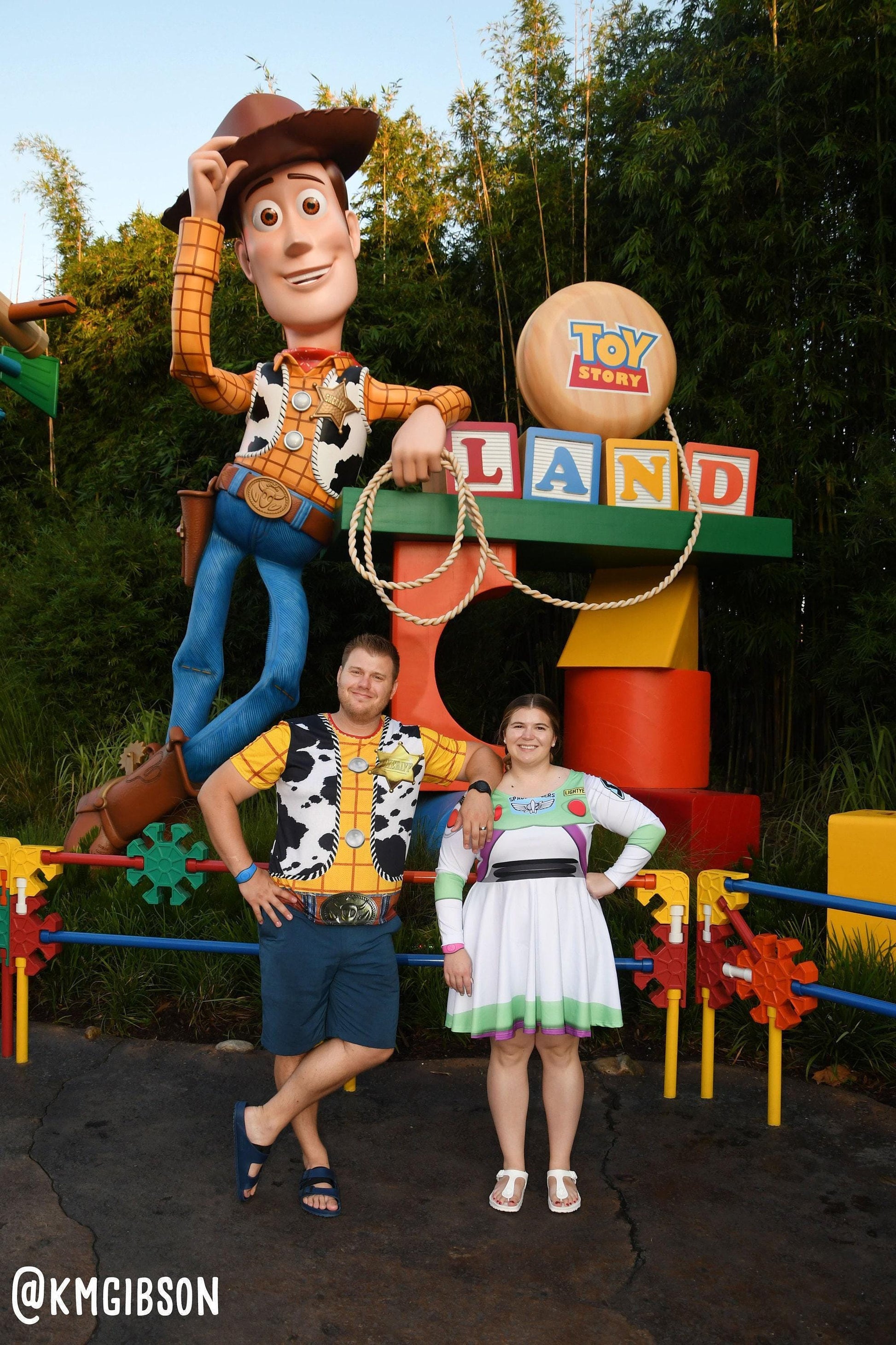 Men's Woody Inspired Short Sleeve Shirt