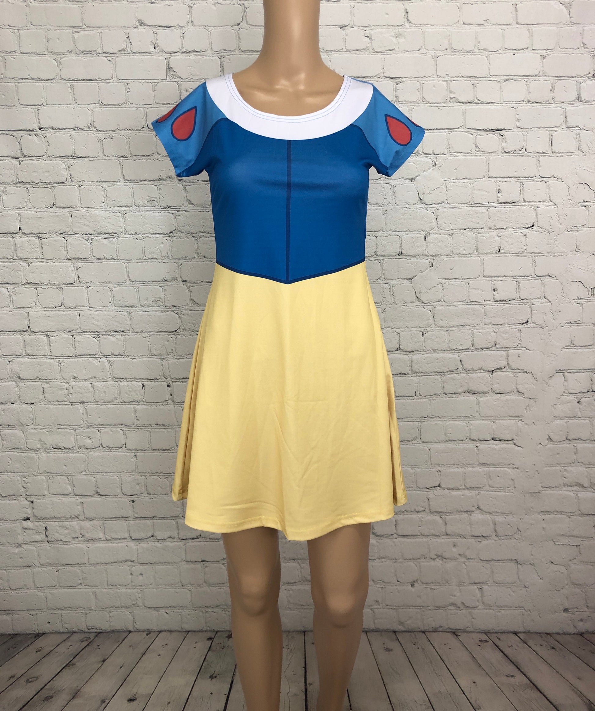 Snow White Inspired Short Sleeve Skater Dress